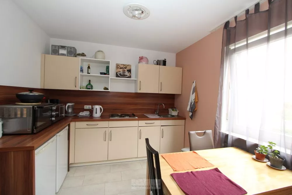 Immobilienangebot - Regensburg - Alle - Attraktive Wohnung mit 5 Zimmern & 5 Bädern – ideal für Kurzzeitvermietung, ca. 5,4 % Rendite