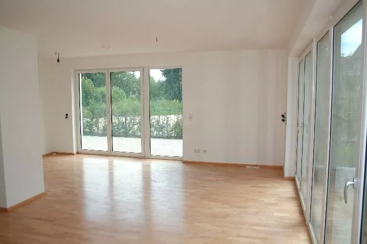 Immobilienangebot - Regensburg - Alle - Exklusive Neubau-Doppelhaushälfte in traumhafter Lage