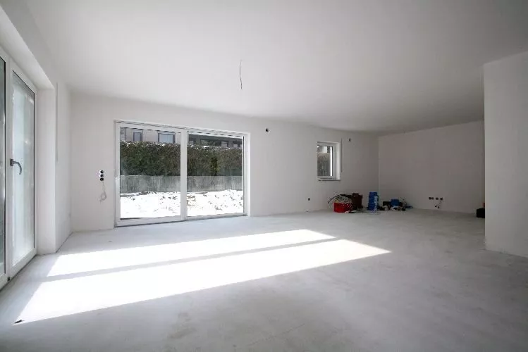 Immobilienangebot - Regensburg - Alle - Exklusive Neubau-Doppelhaushälfte in ruhiger Lage