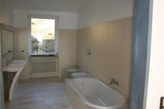 Immobilienangebot - Donaustauf - Alle - exklusives Einfamilienhaus in ruhiger Lage