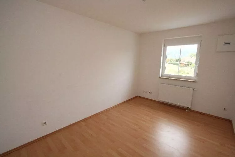 Immobilienangebot - Tegernheim - Alle - Exklusive Doppelhaushälfte mit sonniger Südwestterrasse & Doppelgarage