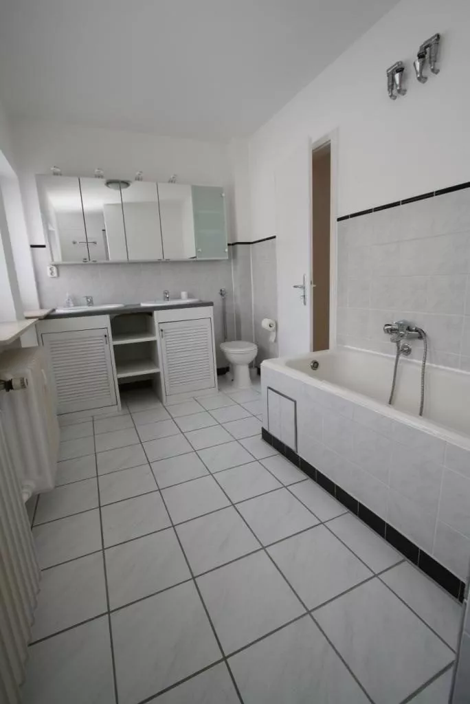 Immobilienangebot - München - Alle - Idyllisch gelegene Doppelhaushälfte in Trudering