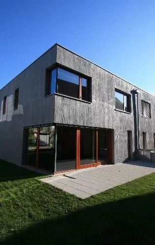 Immobilienangebot - Regensburg - Alle - Traumhaus in traumhafter Lage!!