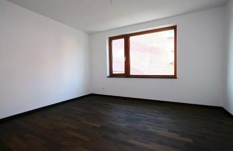 Immobilienangebot - Regensburg - Alle - Traumhaus in traumhafter Lage!!
