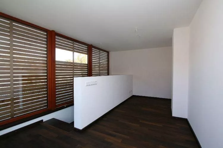 Immobilienangebot - Regensburg - Alle - Traumhaus in traumhafter Lage!!