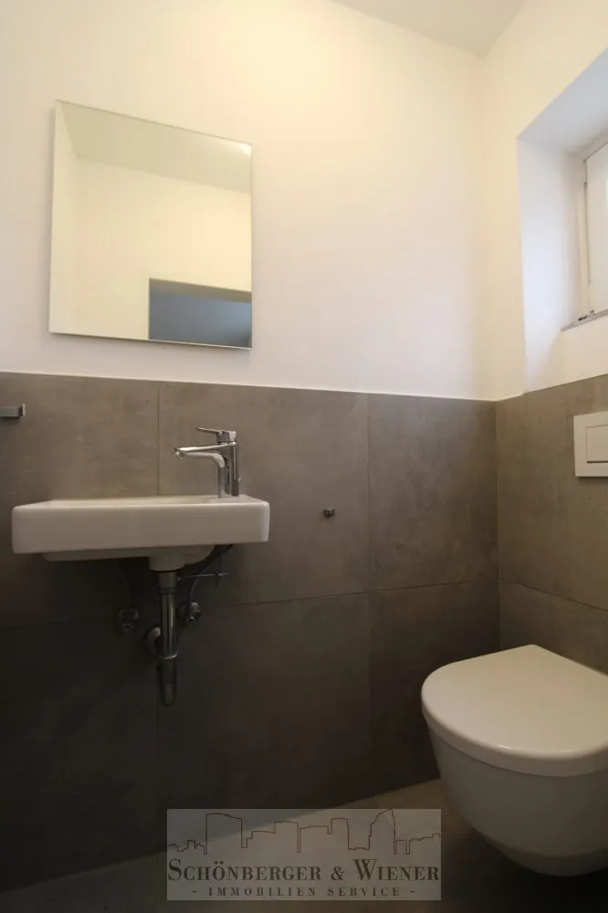 Immobilienangebot - Regensburg / Kreuzhof - Alle - Geräumige, gut aufgeteilte 3 ZKB-Wohnung
