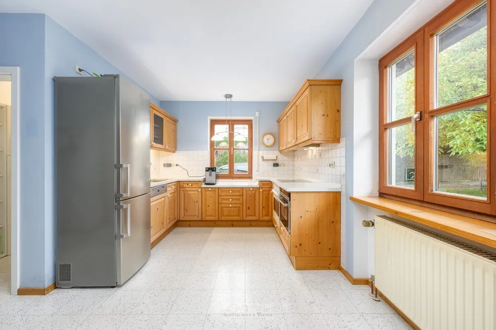Immobilienangebot - Wenzenbach / Grünthal - Alle - Familienidylle im Grünen – Gepflegtes Einfamilienhaus mit großem Grundstück in ruhiger Lage