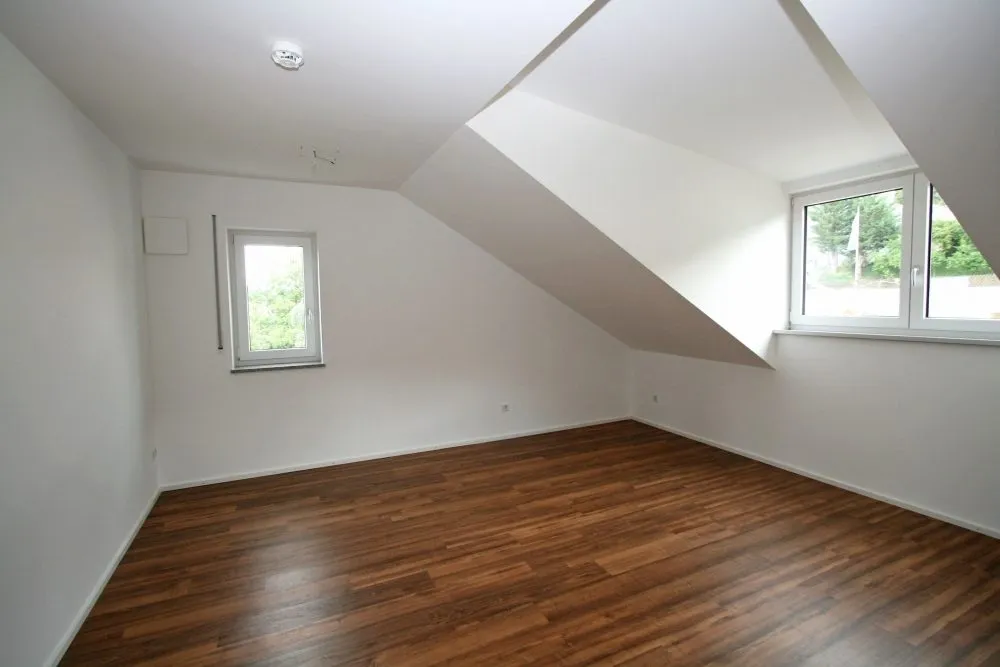 Immobilienangebot - Regensburg - Alle - Wohnen am Regenufer!! Neuwertige 3,5 ZKB-Wohnung mit Dachterrasse