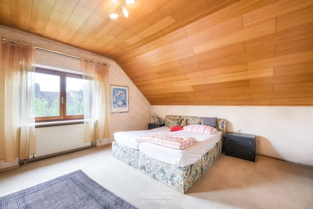 Immobilienangebot - Zeitlarn / Laub - Alle - Gepflegtes Einfamilienhaus mit gepflegter Ausstattung in ruhiger Lage in Laub