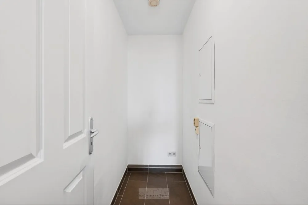 Immobilienangebot - Regensburg - Alle - Exklusive 2,5-Zimmer-Altstadtwohnung mit Balkon in hochwertig saniertem Denkmalobjekt
