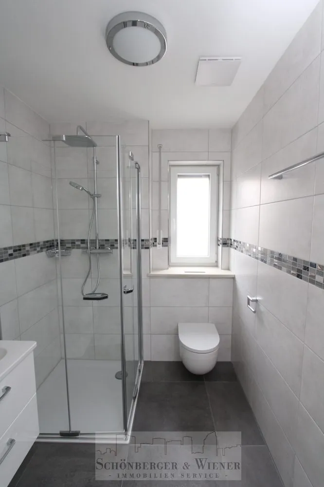 Immobilienangebot - Regensburg - Alle - Hochwertige 2 ZKB-Wohnung mit zwei Terrassen und Stellplatz (Whg.2)
