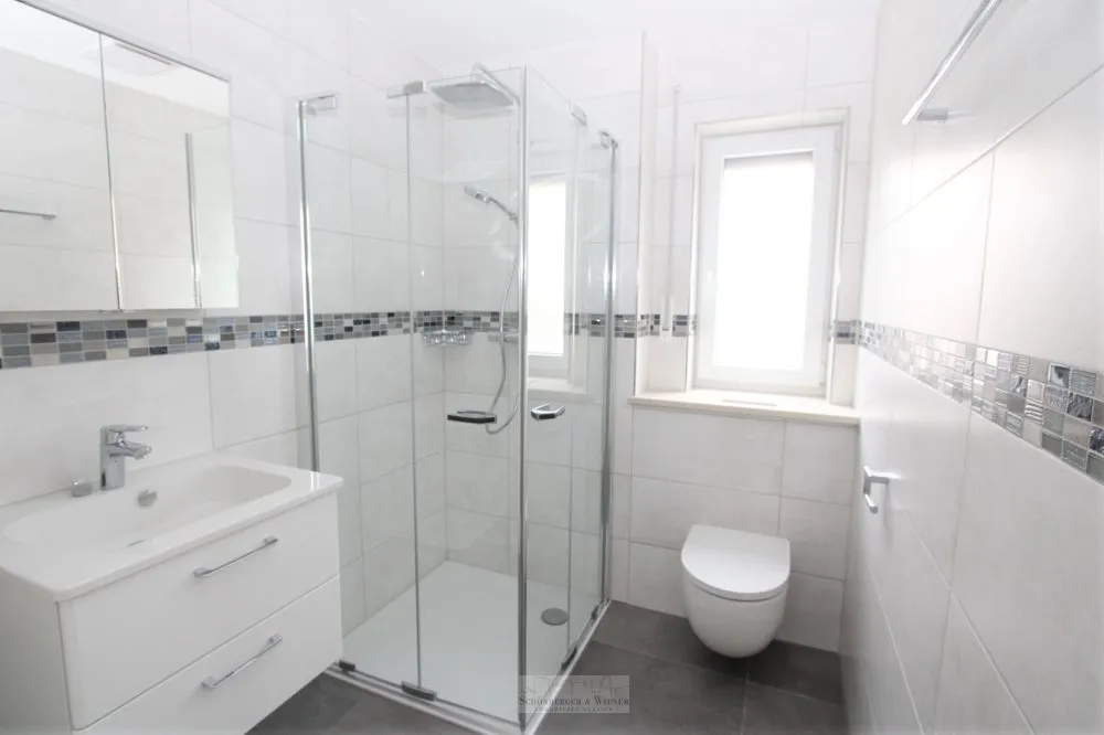 Immobilienangebot - Regensburg - Alle - Hochwertige 2 ZKB-Wohnung mit zwei Terrassen und Stellplatz (Whg.2)