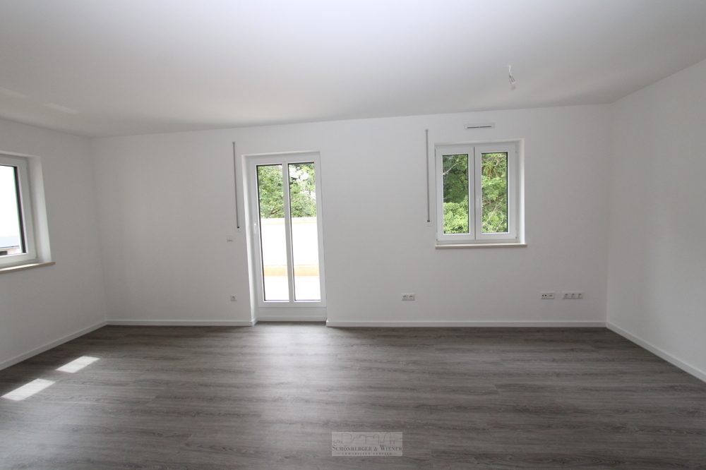 Immobilienangebot - Regensburg - Alle - Wohnen auf zwei Ebenen – stilvolle Maisonettewohnung in attraktiver Lage mit Westbalkon & Stellplatz