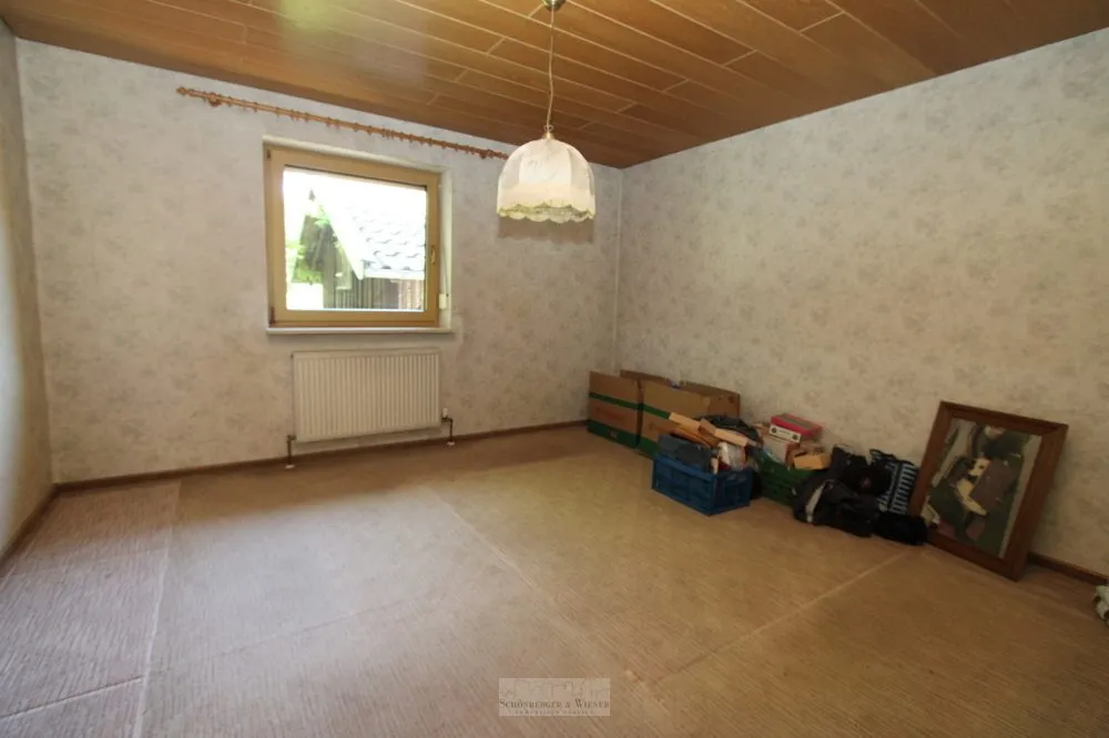 Immobilienangebot - Schwarzach - Alle - Idyllisch gelegenes Einfamilienhaus mit Potential!