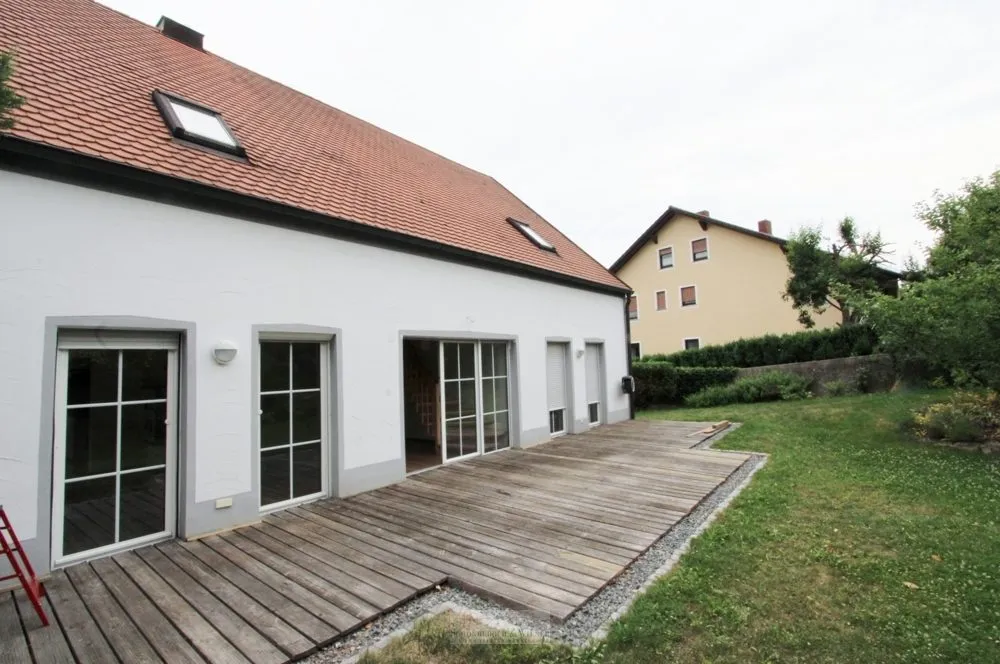 Immobilienangebot - Lorenzen - Alle - Charmantes Einfamilienhaus mit Garten und Kamin für die ganze Familie in Lorenzen
