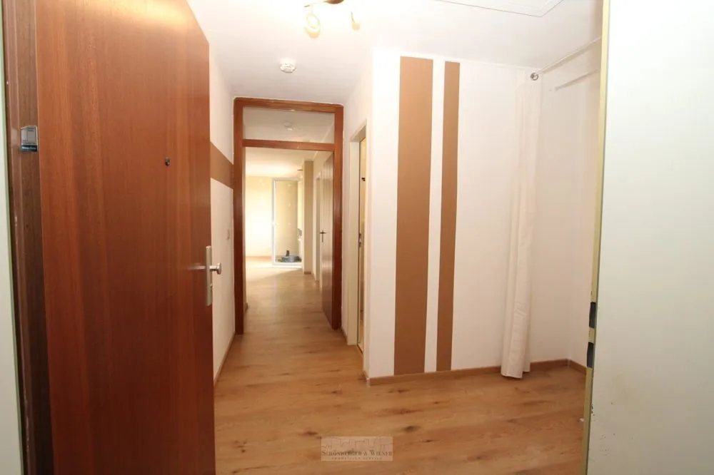 Immobilienangebot - Regensburg - Alle - Helle 1-Zimmer-Wohnung mit Südbalkon, Küche, Aufzug & Tiefgarage