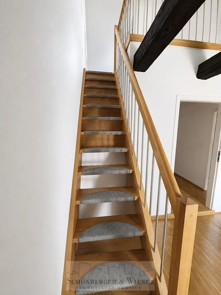 Immobilienangebot - Regensburg - Alle - Altstadt-Rarität: Maisonette mit Stellplatz im historischen Baudenkmal