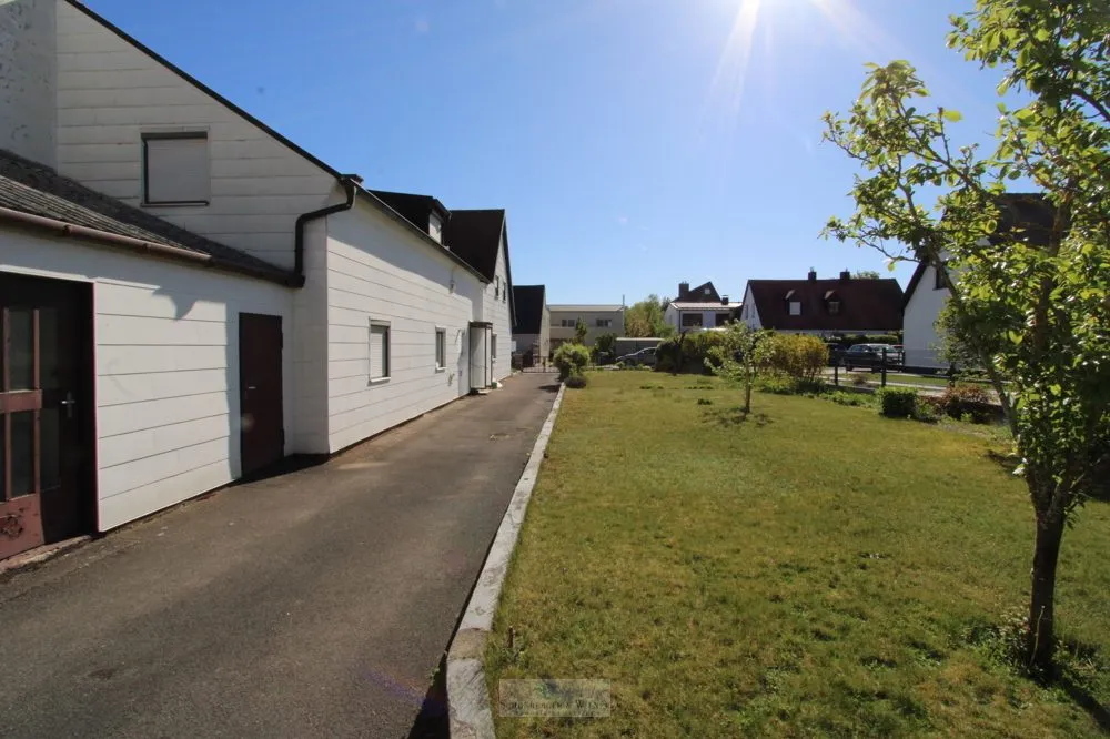 Immobilienangebot - Regensburg - Alle - Großzügiges Grundstück mit Altbestand in idyllischer, historischer Siedlung