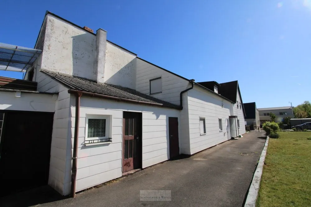 Immobilienangebot - Regensburg - Alle - Großzügiges Grundstück mit Altbestand in idyllischer, historischer Siedlung
