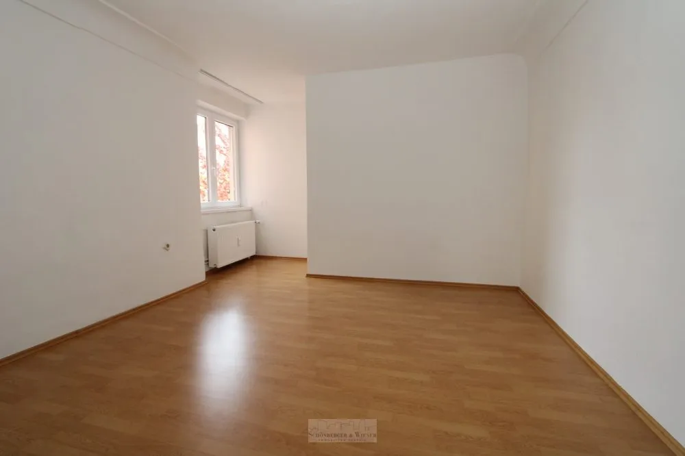 Immobilienangebot - Regensburg - Alle - Gepflegte 3 Zimmer-Altbau-Wohnung in exponierter Lage direkt am Donauufer!